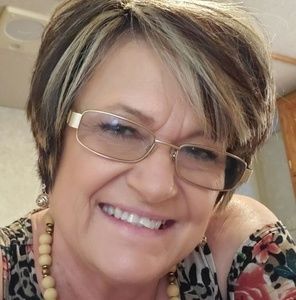 Meet your Posher, Sherry